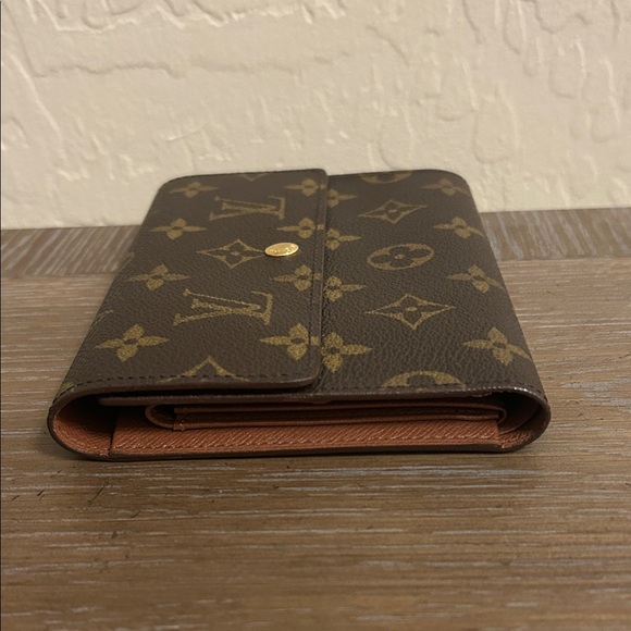 Louis Vuitton | **Vintage** | Monogram Canvas Porte Tresor Etui Papier Wallet - Picture 3 of 13